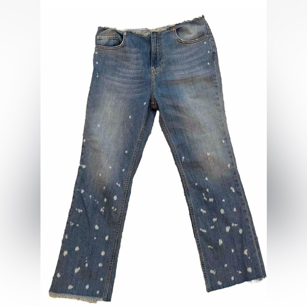 Free People Jeans Raw Waistband Bleach Spot Mid Rise Crop Bootcut Size 27 - Picture 3 of 11